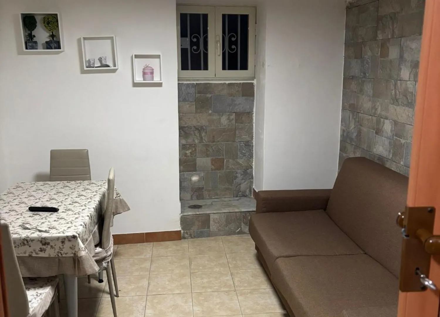 Dimora San Gennaro Apartment Naples Italy